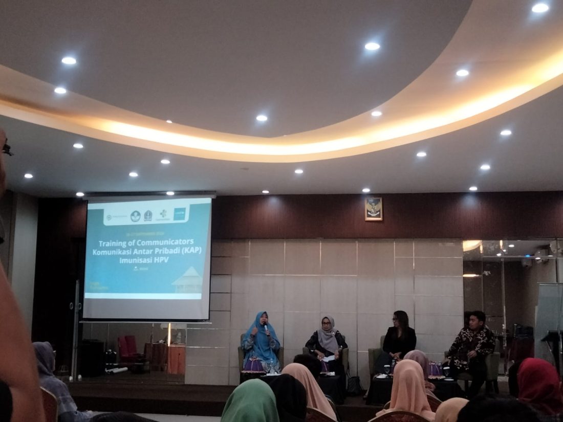 Pelatihan Komunikasi Imunisasi HPV bagi Tenaga Kesehatan dan Guru