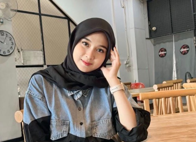Selebgram Bone Yakin BerAmal Majukan Bone