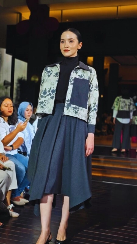 Salah satu koleksi fashion item Studio Tui dalam perayaan 4 tahun label fashion tersebut. (Foto: Trends.co.id)