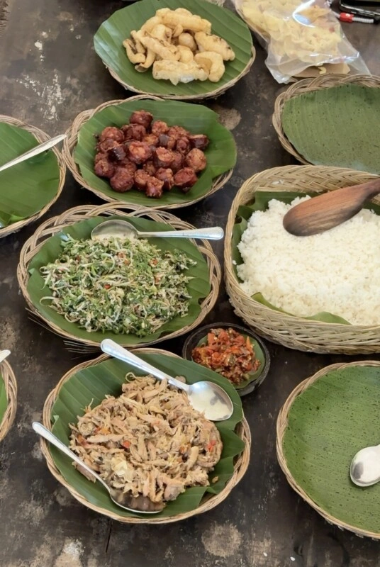Kuliner Non Halal Nyentrik di Bali: Badung hingga Tabanan Wajib Coba! -Trends.co.id