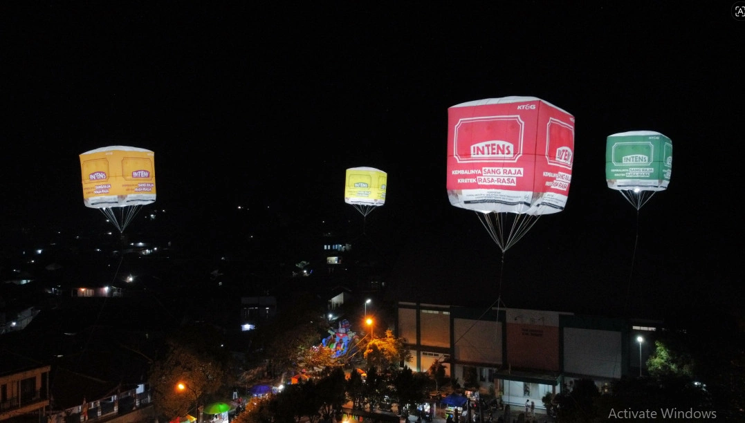 Misteri Balon Udara “INTENS” Berkeliling ke 10 Kota, Bikin Penasaran